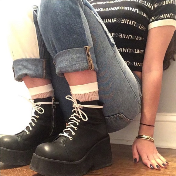 UNIF Logo Shirt - Picture 2 of 6